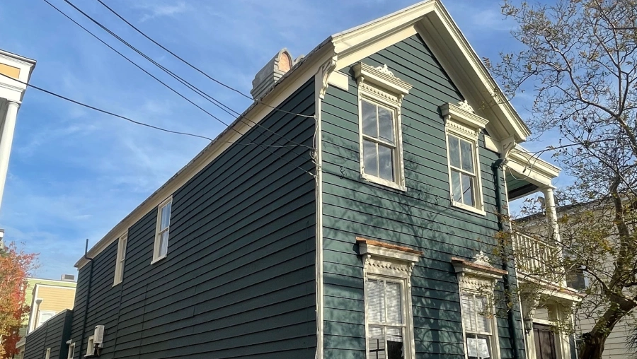 Siding Installation & Repair